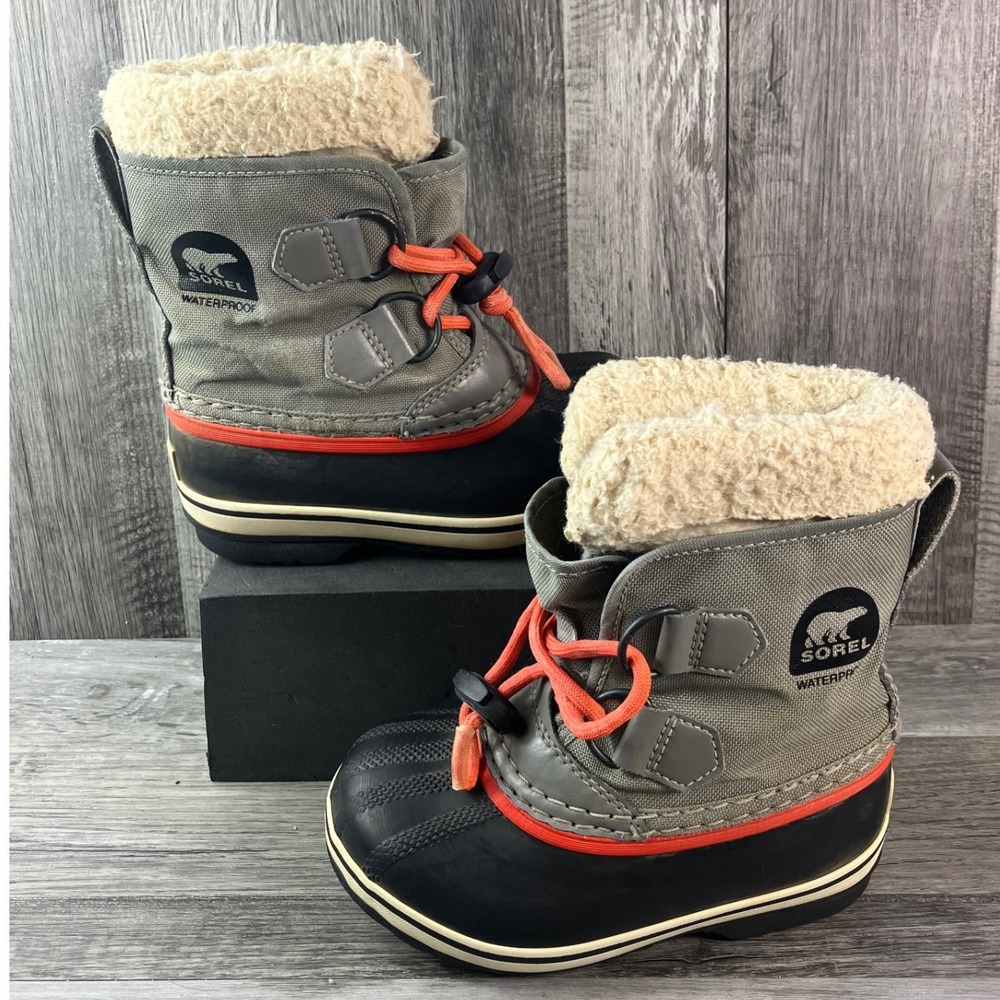 Sorel Yoot Pac Nylon Kids Snow Boots Grey Orange Waterproof Size 9 NC1879-053